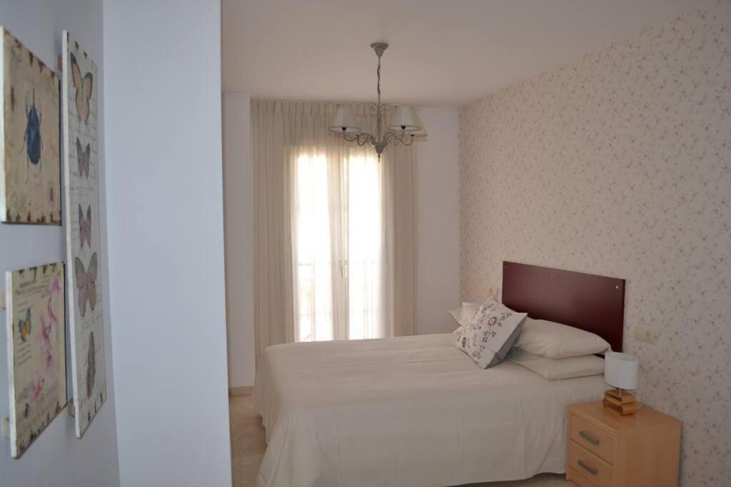 Precioso Apartamento En Primera Linea De Playa En Caleta De Velez Extérieur photo