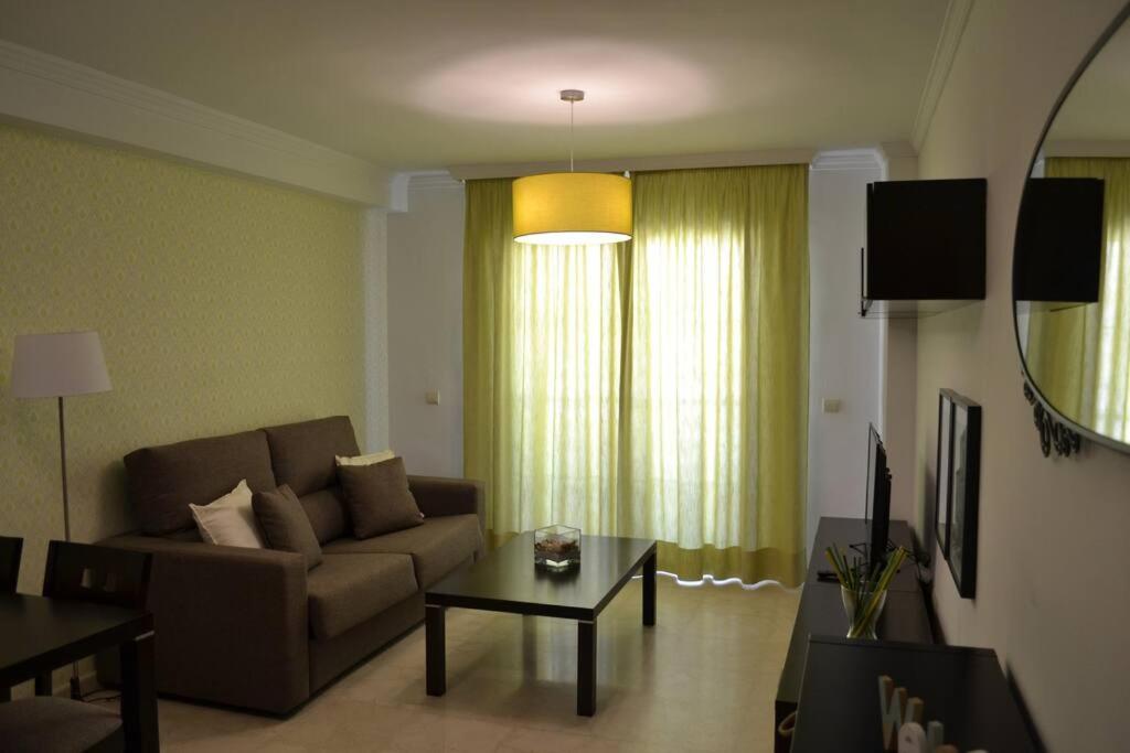Precioso Apartamento En Primera Linea De Playa En Caleta De Velez Extérieur photo