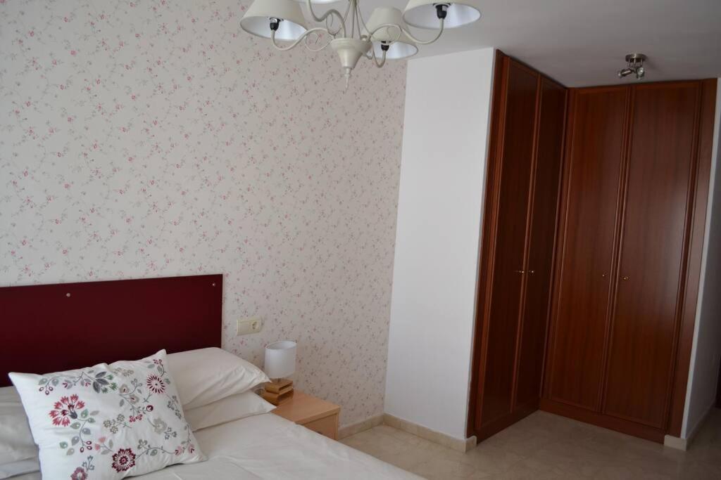 Precioso Apartamento En Primera Linea De Playa En Caleta De Velez Extérieur photo