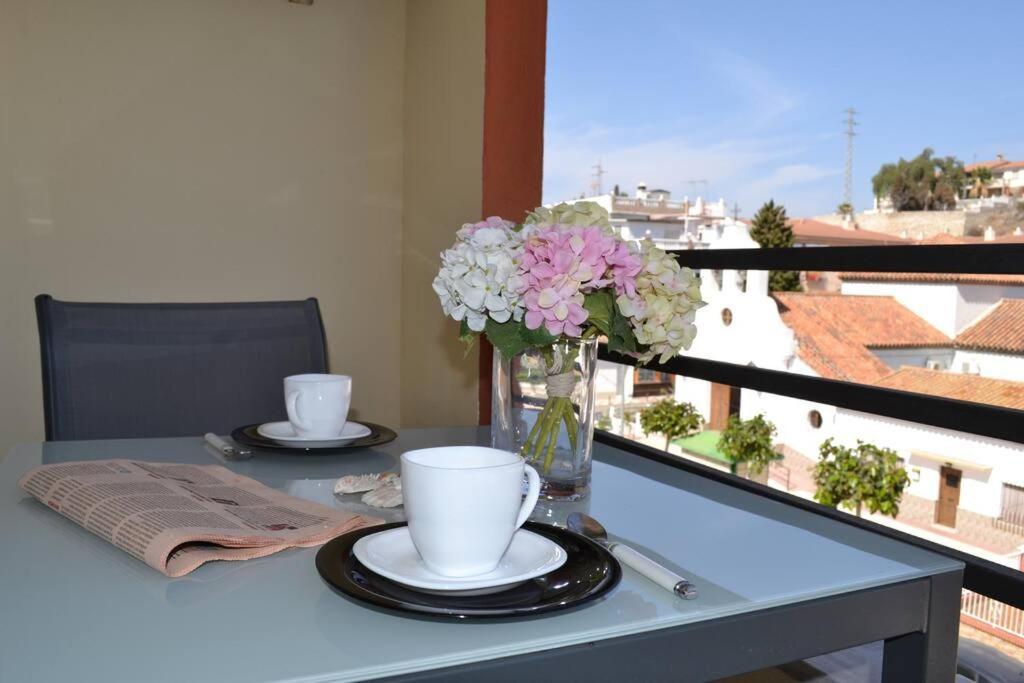 Precioso Apartamento En Primera Linea De Playa En Caleta De Velez Extérieur photo