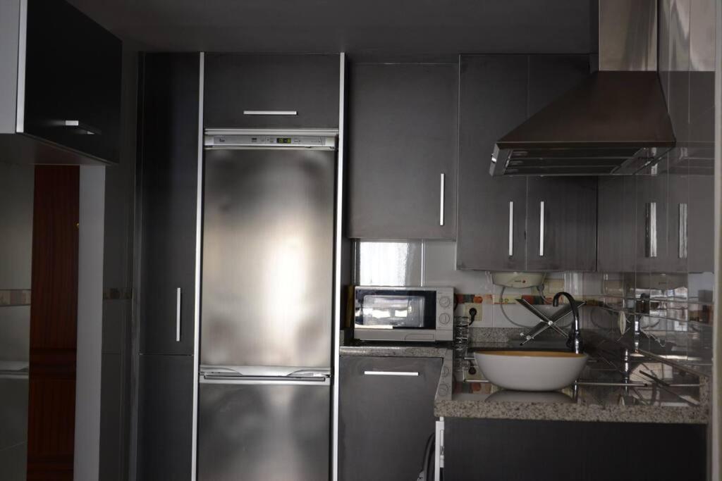 Precioso Apartamento En Primera Linea De Playa En Caleta De Velez Extérieur photo