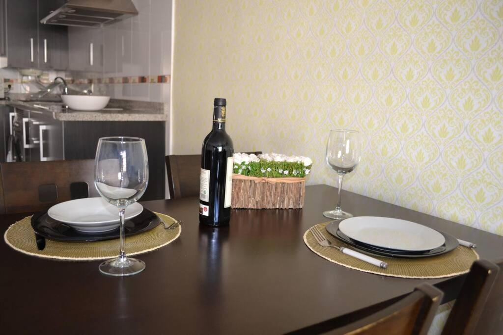 Precioso Apartamento En Primera Linea De Playa En Caleta De Velez Extérieur photo
